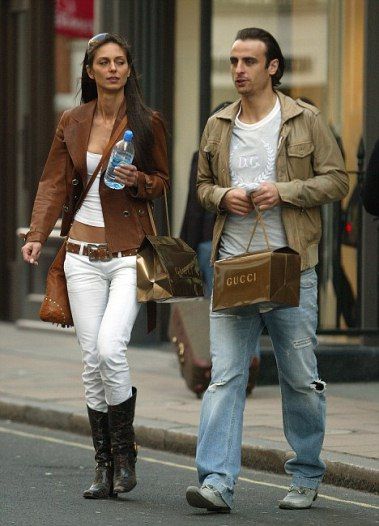 Featured image of post Dimitar Berbatov Wife